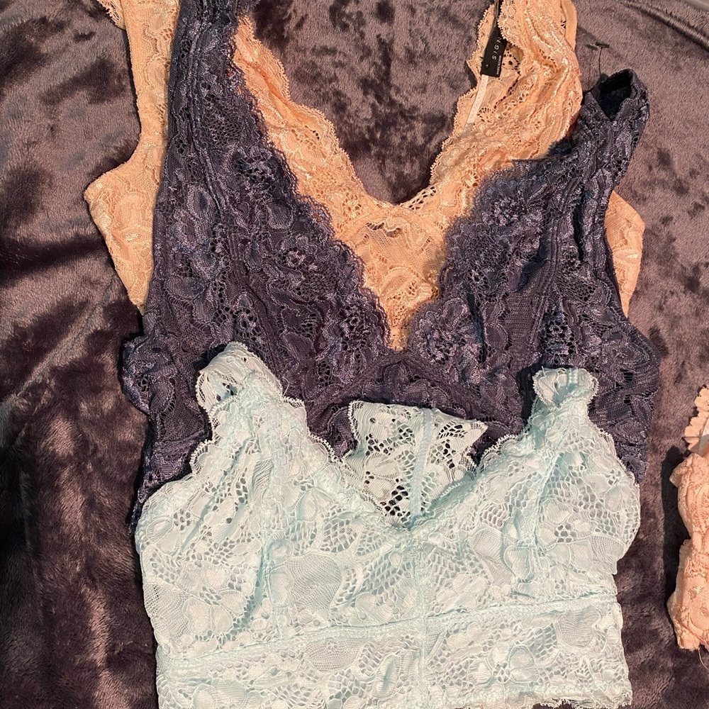 Bralettes - Picture 4 of 4